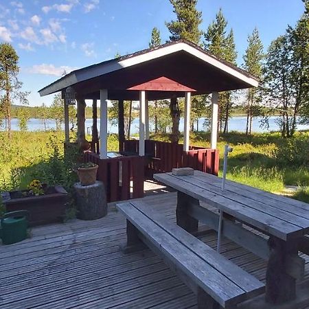 Ivalo Lake Cottage Bagian luar foto